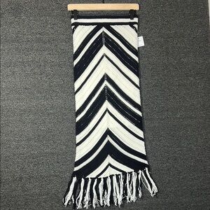 Nine West Crocheted Fitted Black and White Knit Skirt, Womens XS